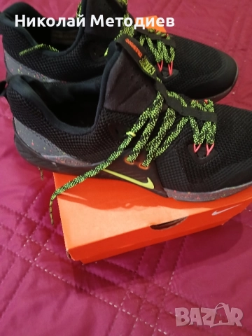 Страхотен модел на Нйке, снимка 7 - Спортни дрехи, екипи - 51617700