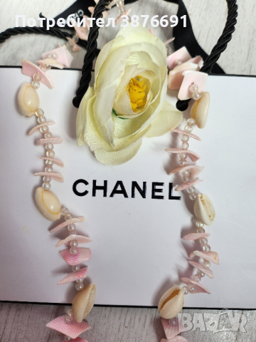 Луксозно колие миди розово бяло ръчно изработено, снимка 2 - Колиета, медальони, синджири - 44742065