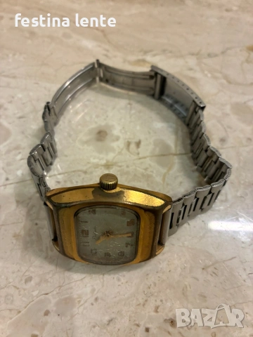 Руски механичен часовник "Ракета", снимка 4 - Антикварни и старинни предмети - 53180111