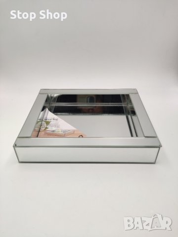 Декоративен стъклен поднос 