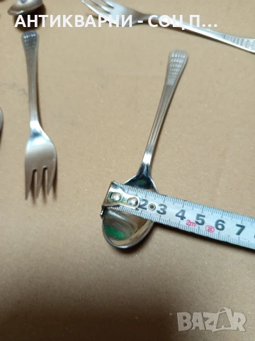  Комплект Соц Стари Десертни Лъжици И Вилици Щамповани Д.Хинков., снимка 11 - Антикварни и старинни предмети - 50774624