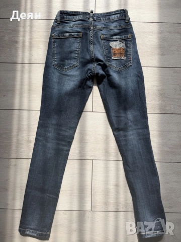 Дамски дънки DSQUARED, снимка 2 - Дънки - 56038870