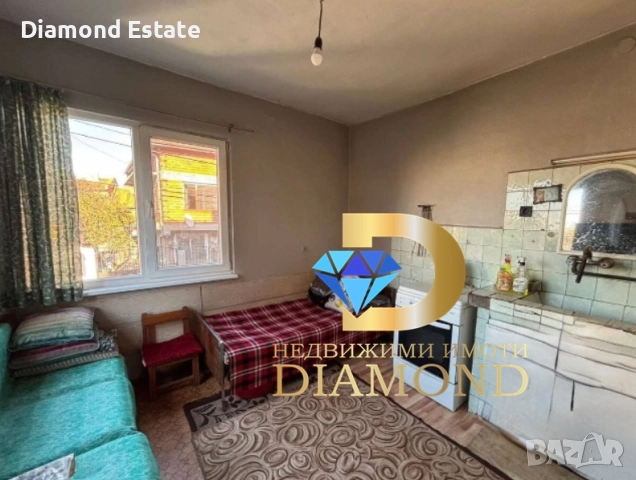 Двуетажна къща в град Харманли, снимка 6 - Къщи - 52720953