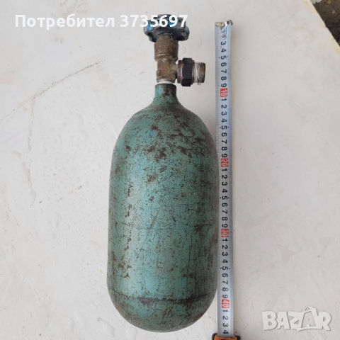 Стоманена бутилка за газ.