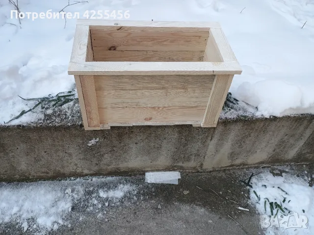 дървени кашпи , снимка 6 - Саксии и кашпи - 49233305