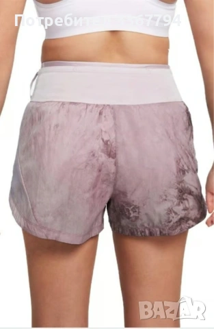 Оригинални къси панталонки Nike, снимка 2 - Къси панталони и бермуди - 53518078