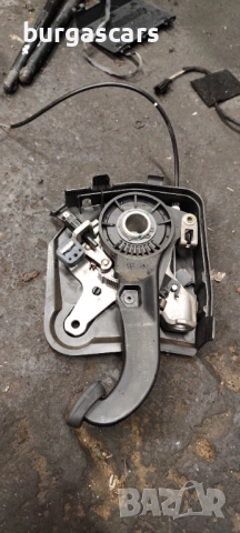 Педал ръчна спирачка Mercedes W211 E220 - 50лв