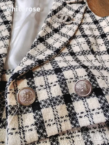 Костюм от две части - Chanel, снимка 2 - Костюми - 55874883
