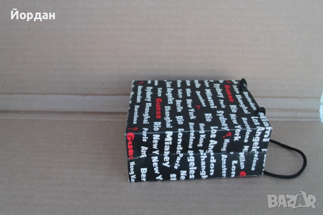 Дамски часовник ''Guess'' , снимка 13 - Дамски - 52653788