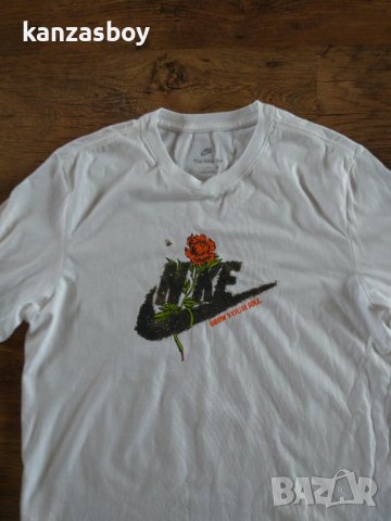 NIKE SPORTSWEAR SOLE T-SHIRT - страхотна мъжка тениска УГОЛЕМЕНА  КАТО НОВА , снимка 6 - Тениски - 41191396