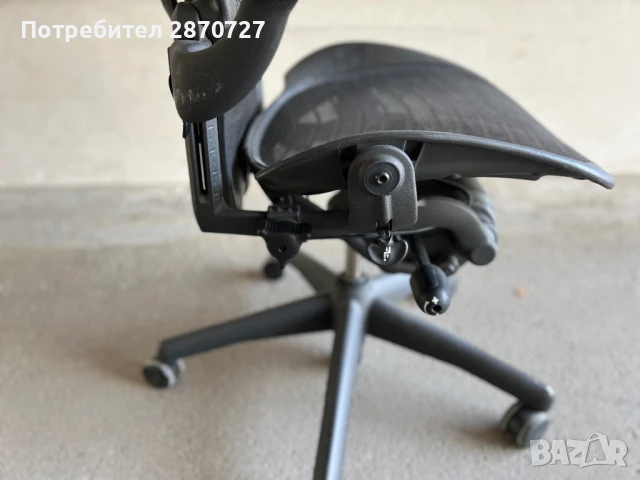 Herman Miller Aeron Classic, снимка 10 - Столове - 49595016