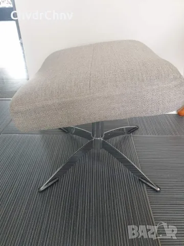 Малък наклонен стол-табуретка за крака/стомана-сива тапицерия/40см, снимка 3 - Столове - 50389118