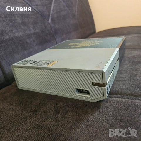 XBOX ONE 1TB Call of Duty Advanced Warfare + 2 джойстика + 4 игри PS5 PS4 PlayStation, снимка 4 - Xbox конзоли - 52389523