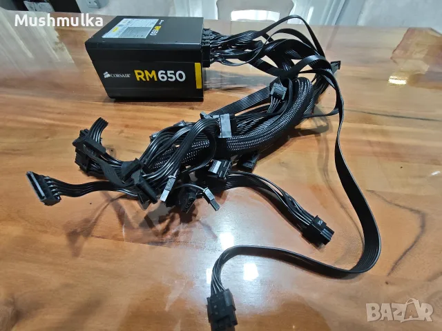 Продавам работещо захранване Corsair RM650 (80 Plus Gold), снимка 2 - Захранвания и кутии - 56244896