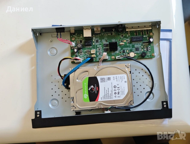 4 канален 4K PoE NVR Hikvision DS-7604NI-K1/4P(B) с 4TB HDD, снимка 4 - Комплекти за видеонаблюдение - 51962686