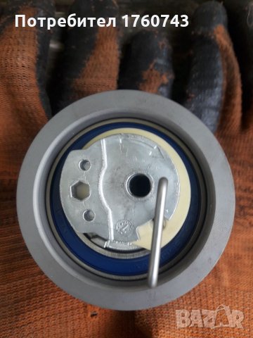 Обтяжна ролка ангрнажен ремък VAG, снимка 3 - Части - 34553899