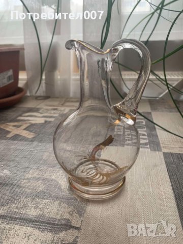 Старинни съдове - стъкленица, сосиера порцелан, каничка