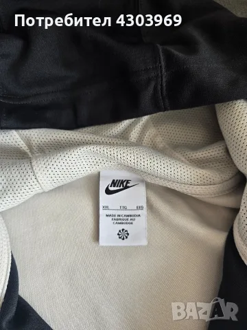 Суичър с качулка Nike 2XL, снимка 3 - Суичъри - 56242565