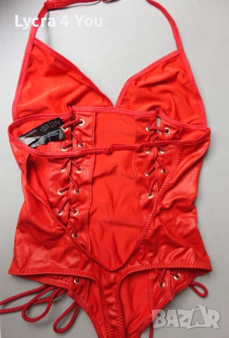 Ann Summers XS/S (UK 8-10) червено боди с кожен ефект и отворено дъно, снимка 7 - Бельо - 53841889