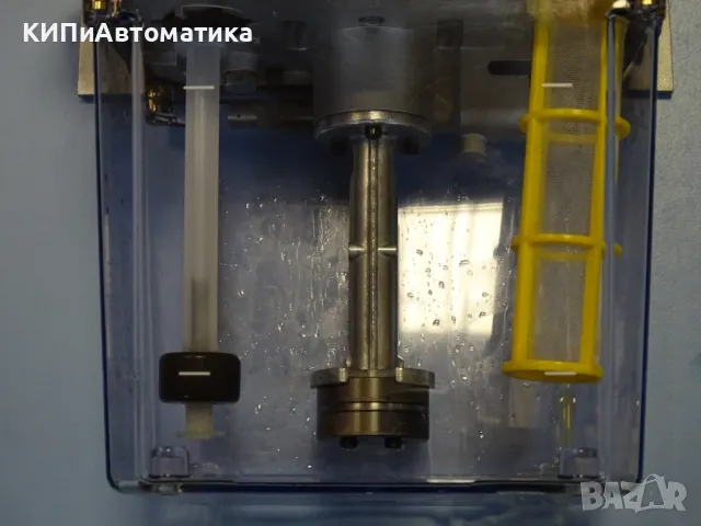 Смазочна станция SKF MKU1-KW2-20006+428 2L lubrication pump 230V/50-60Hz, снимка 8 - Резервни части за машини - 47674011