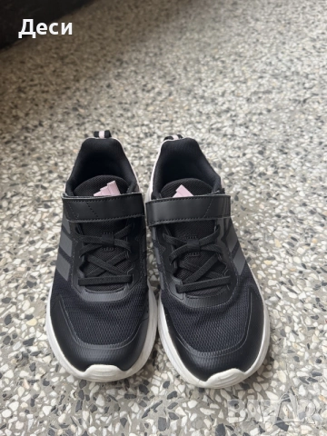 Продавам детски маратонки ADIDAS, снимка 4 - Детски маратонки - 56046625