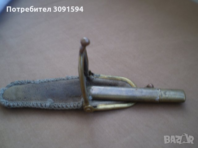 Антикварен предмет пила за нокти в метална кутия и кожен калъф, снимка 8 - Колекции - 33832187