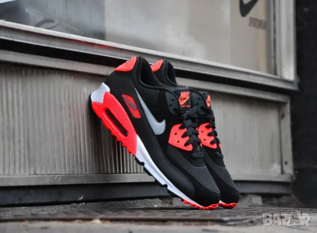 маратонки NIKE Air Max 90 Essential номер 41 ,5- 42  унисекс модел, снимка 3 - Маратонки - 49612278
