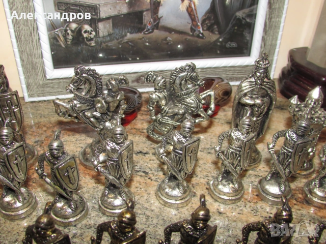 32 метални фигурки, снимка 5 - Колекции - 53766076