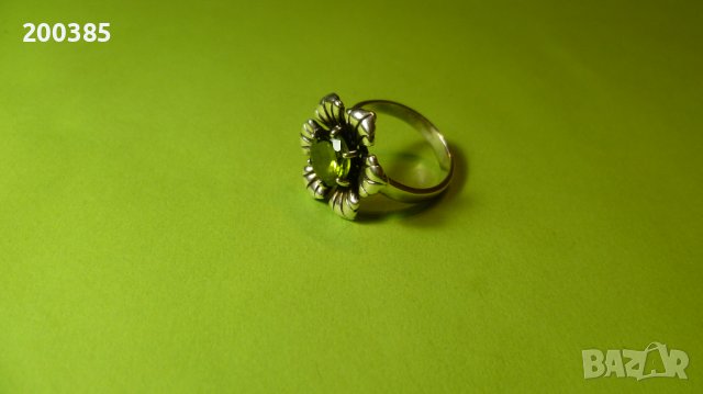 Сребърен пръстен с перидот, снимка 3 - Пръстени - 40386960