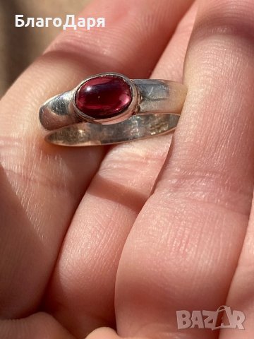 Сребърен пръстен с гранат кабошон, снимка 3 - Пръстени - 44195241