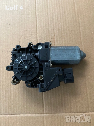 Моторче преден десен ел. стъклоповдигач Audi A3 2врати