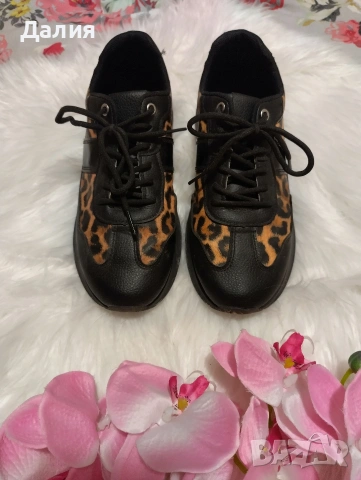 Дамски маратонки