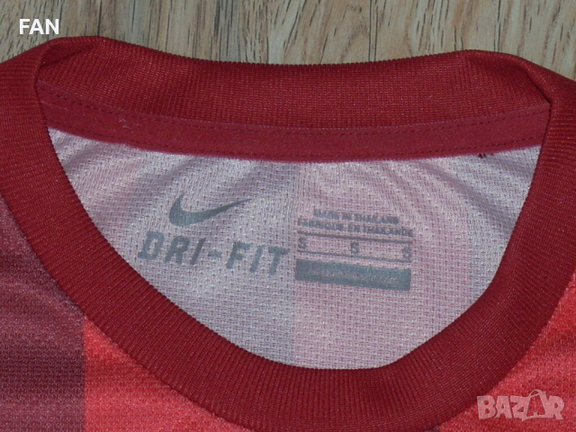 ОРИГИНАЛНА футболна фланелка Найк NIKE DRI-FIT на Галатасарай Истанбул от сезон 2013/14 размер S, снимка 2 - Фен артикули - 35768563