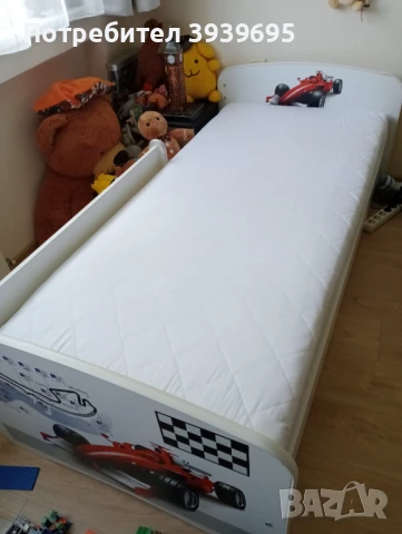 Детско легло с картинка кола, 80х180 см, с отличен немски  матрак, снимка 2 - Мебели за детската стая - 50663137