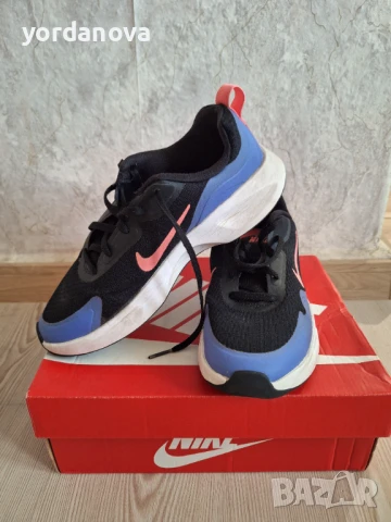 Маратонки nike