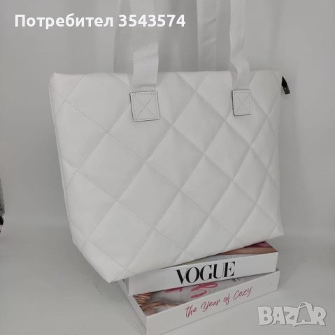 Дамска чанта произведена в Турция цвят черен ,червен ,бял и кафяв 35 х 30 х 3 cm, снимка 4 - Чанти - 44382111