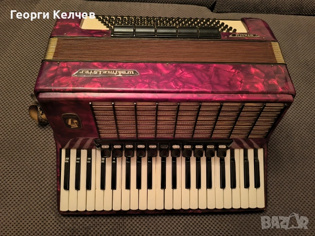Акордеон Велтмайстер Стела 120, снимка 2 - Акордеони - 53639552