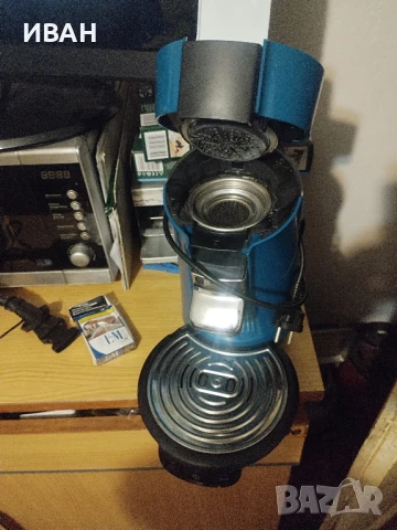 НЕРАБОТЕЩА кафе машина с капсули Филипс, снимка 3 - Кафемашини - 50885982