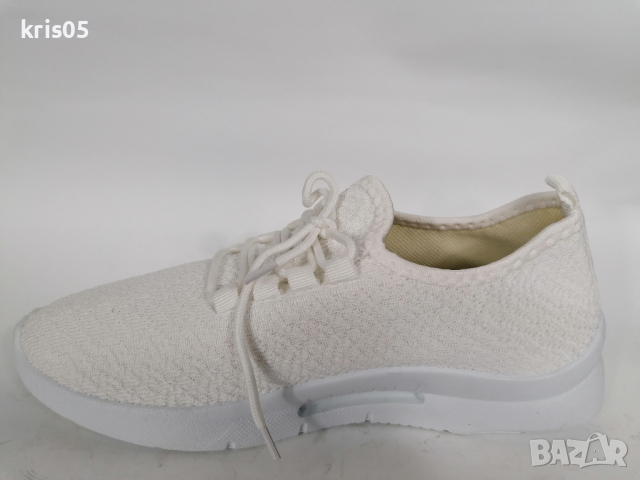 Дамски маратонки, снимка 3 - Маратонки - 44634693