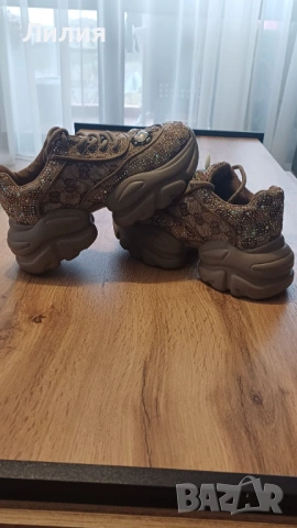 Дамски маратонки, снимка 4 - Дамски ежедневни обувки - 53222272