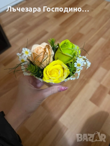 Букет от сапунени рози , снимка 3 - Декорация за дома - 53613520