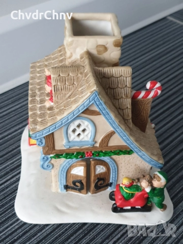 Partylite 16см/НОВА американска коледна керамична къща-свещник