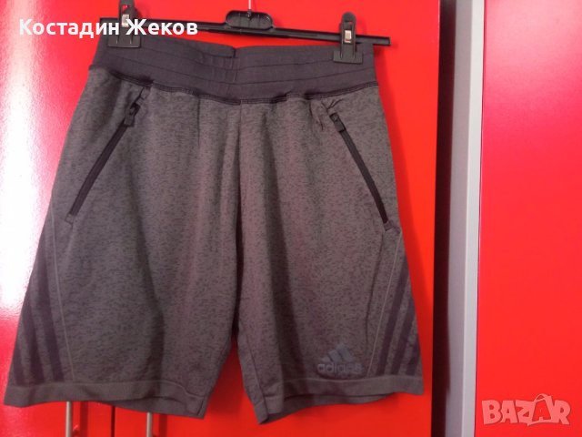 Къси панталоники оригинални. Adidas , снимка 3 - Спортни дрехи, екипи - 41897896