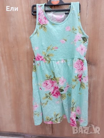 Рокли за принцеси 128/134, снимка 4 - Детски рокли и поли - 42091652