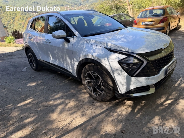Kia Sportage 1.6 CRDi MHEV, 136 к.с., 2022 г., Ръчна скоростна кутия. Хибрид , снимка 4 - Автомобили и джипове - 55962008