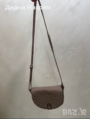Дамска елегантна чанта, снимка 2 - Чанти - 44343599