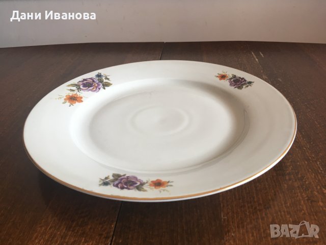 Голяма порцеланова чиния за торта / предястие, снимка 3 - Чинии - 40377309
