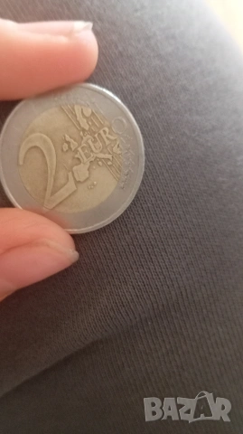 Монета от 2002 