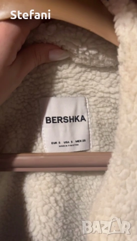 Дънкено, зимно яке Bershka, снимка 4 - Якета - 53023258
