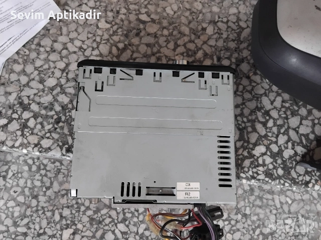 Автомобилен радио плейър JVC , снимка 3 - Радиокасетофони, транзистори - 53839852